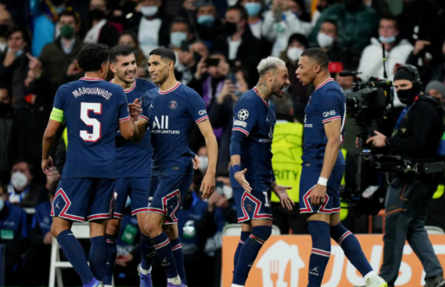 Real Madrid knock-out Paris Saint-Germain in de Champions League